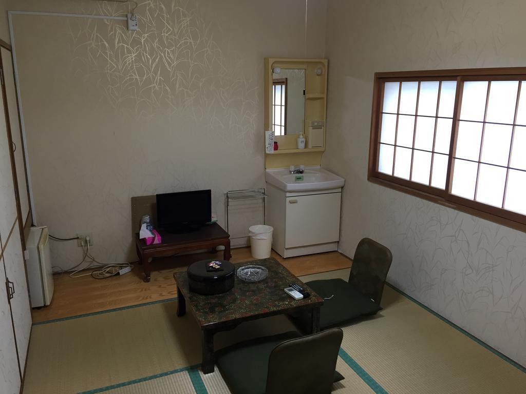 Ryokan Morishige Sendai Habitación foto